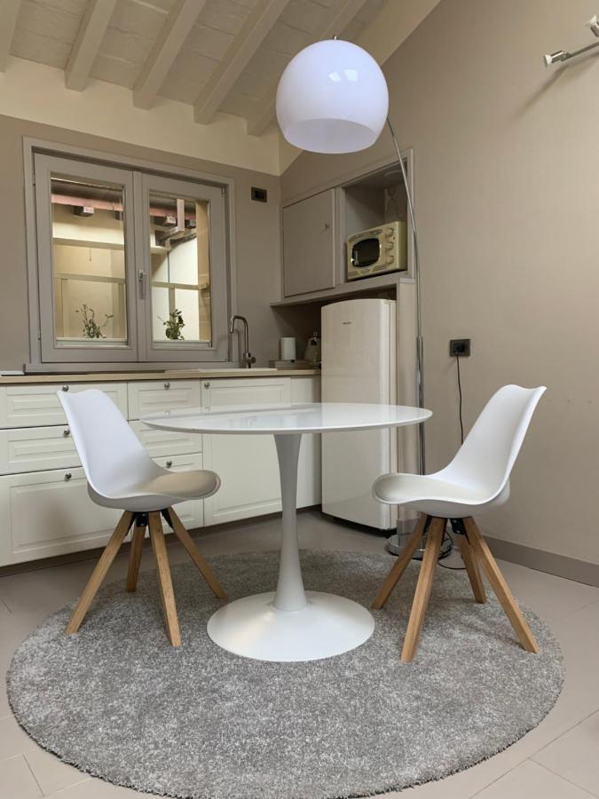 Maison Del Ducato “Cavour 24” بارما المظهر الخارجي الصورة