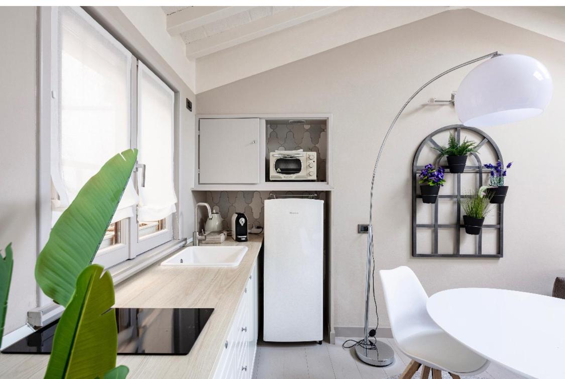 Maison Del Ducato “Cavour 24” بارما المظهر الخارجي الصورة